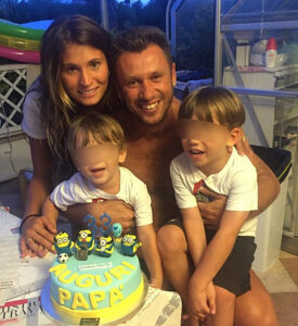 1436881692_antonio_cassano_compleanno_torta_figli_carolina_marcialis