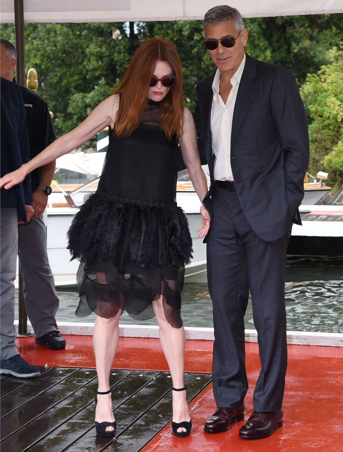 74th Venice Film Festival - Celebrity Sightings - Day 4 Featuring: Julianne Moore, George Clooney Where: Venice, Italy When: 01 Sep 2017 Credit: KIKA/WENN.com **Only available for publication in UK, Germany, Austria, Switzerland, USA**