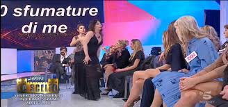 Barbara De Santi vs Valentina Autiero/ Uomini e Donne: "se ho il sedere  grosso lo..."